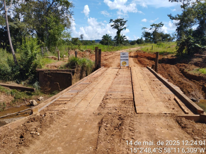 Reconstrução de Ponte sobre Córrego Rio Negro, Sentido Braz Paulino.