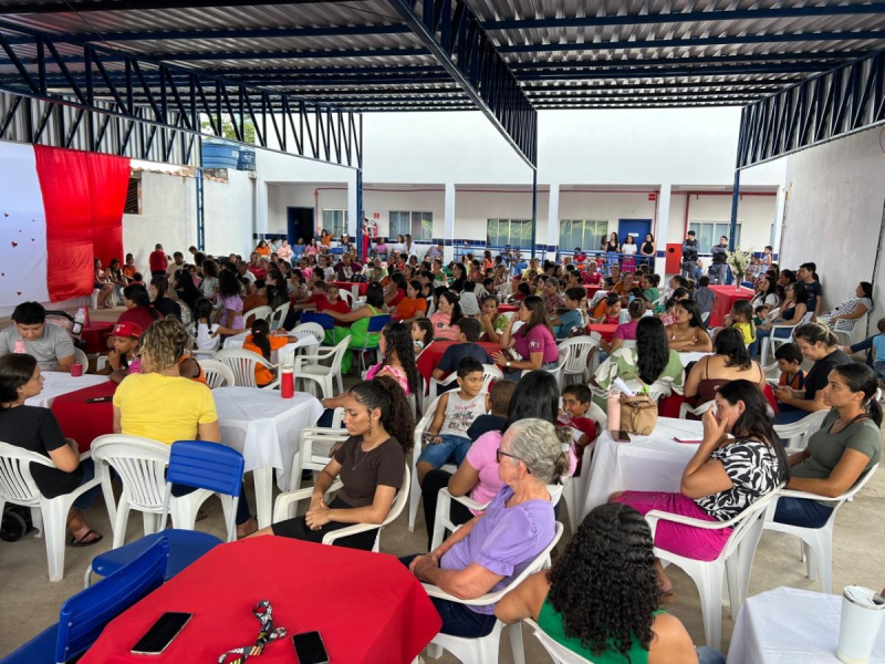 Escola Municipal Simão Bororó Realiza Comemoração do Dia das Mães com Autoridades e Comunidade em Salto do Céu.